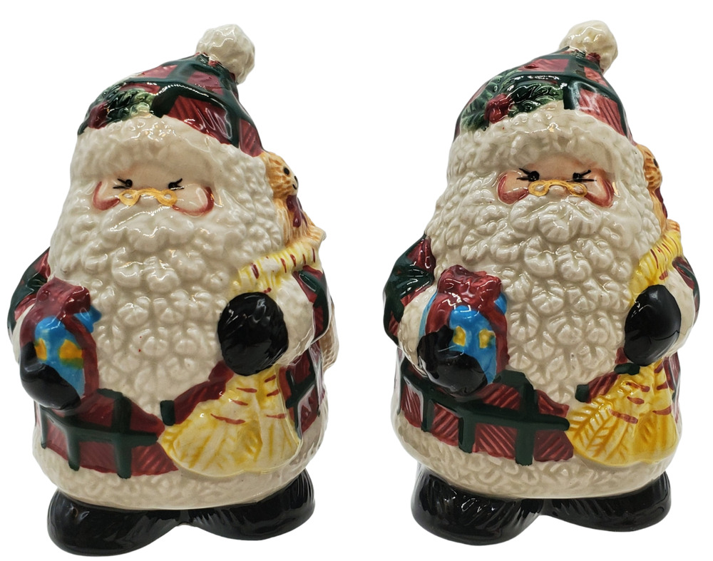 Jay Santa Salt And Pepper Shakers 4" Christmas Table Decorations Collectible